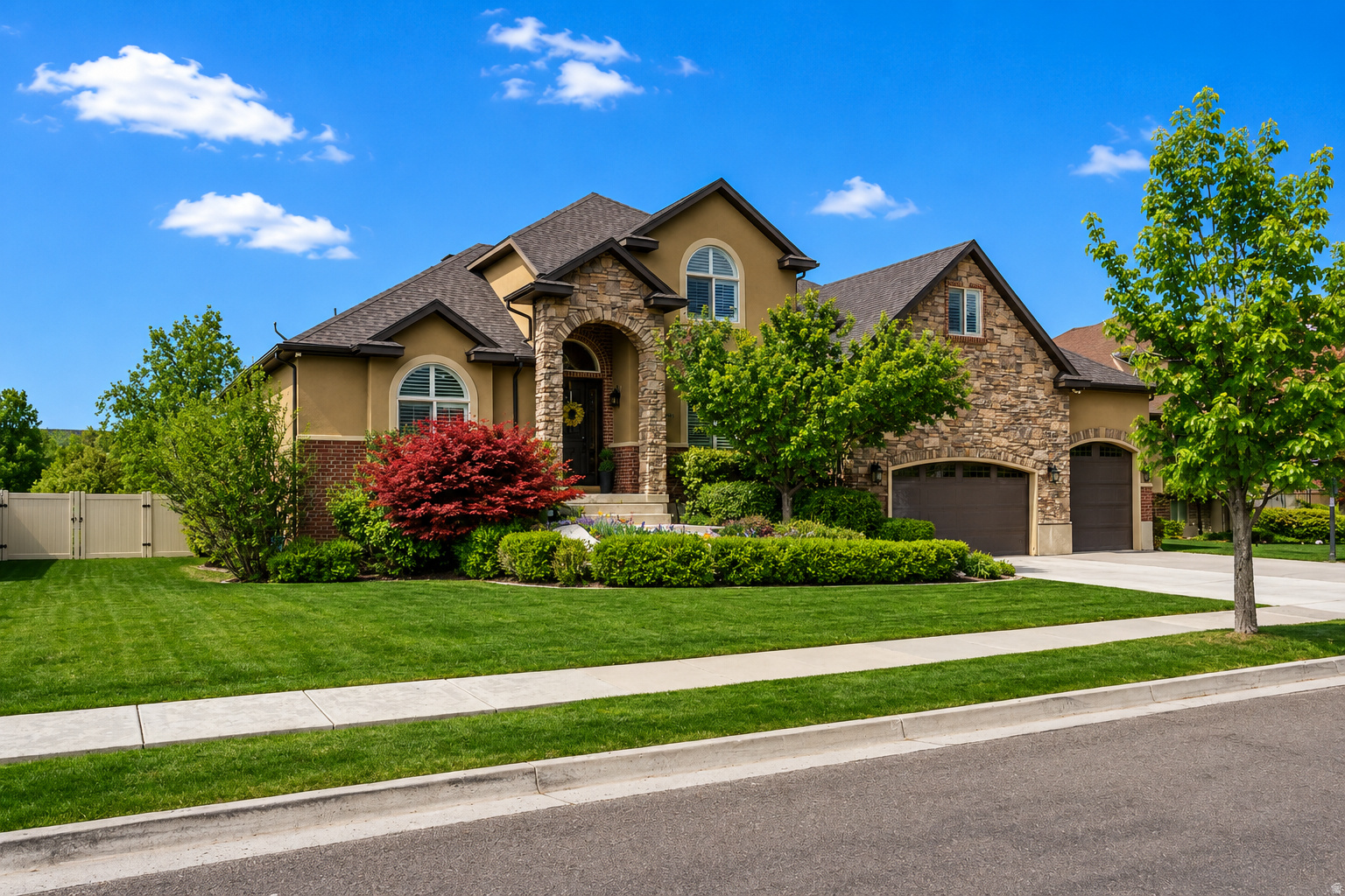 Residential in Pleasant View