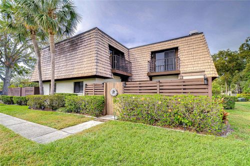 15317-15317 W Pond Woods Place, Tampa, FL, 33618 | Card Image