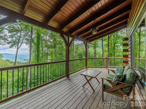 332 Gadohi Trl, Maggie Valley, NC, 28751-3300 | Card Image