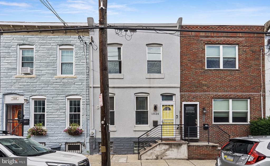 Residential in PHILADELPHIA 3