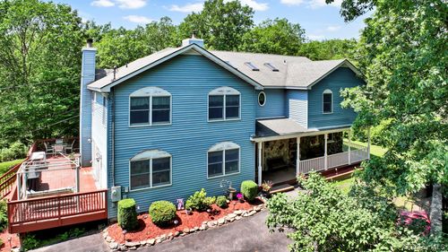 65 Oxford Springs Rd, Chester, NY, 10918-4226 | Card Image