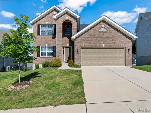 2775 Winding Valley Dr, Fenton, MO, 63026-5121 | Card Image