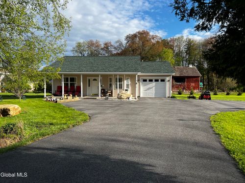 104 Cronin Road, Queensbury, NY, 12804 | Card Image