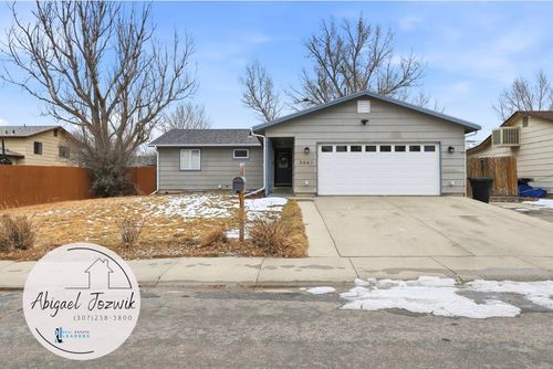3061 Cotton Creek Pl, Casper, WY, 82604-3654 | Card Image