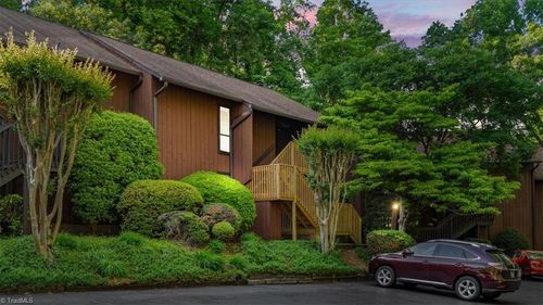 116 Cedar Lake Trl, Winston Salem, NC, 27104-3400 | Card Image