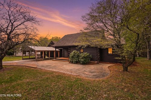 284 Savannah Shores Dr, Delano, TN, 37325-7322 | Card Image