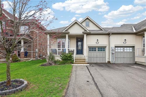 228 Palmer Lane, Woodstock, ON, N4T0G5 | Card Image