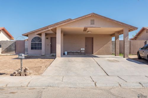1130 W Yucca St, Somerton, AZ, 85350-5007 | Card Image
