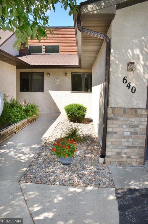 unit-640-660 Riverview Dr, Monticello, MN, 55362-8763 | Card Image