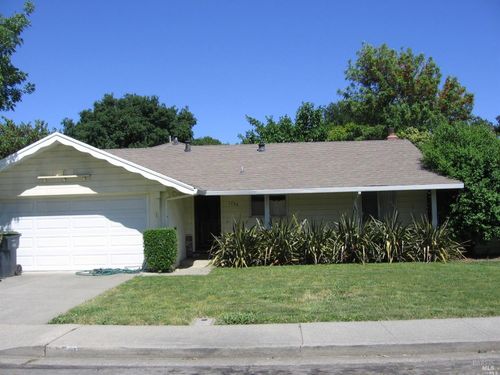 1754 Sycamore Drive, Fairfield, CA, 94533 | Card Image