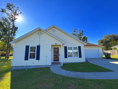 4366 Hampton Dr, Valdosta, GA, 31605-6619 | Card Image