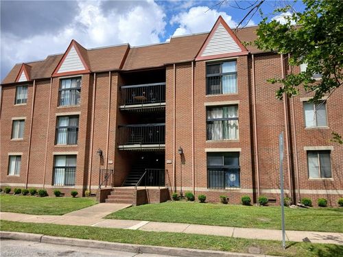 apt-11-620 W Olney Rd, Norfolk, VA, 23507-2067 | Card Image