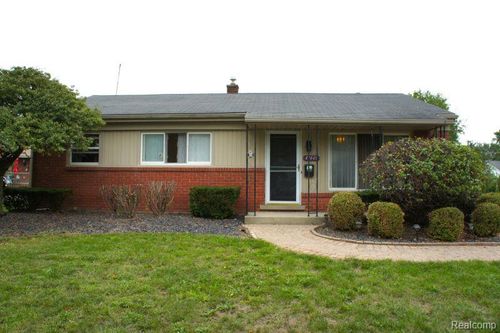 47440 Jeffry, Shelby Township, MI, 48317-2925 | Card Image