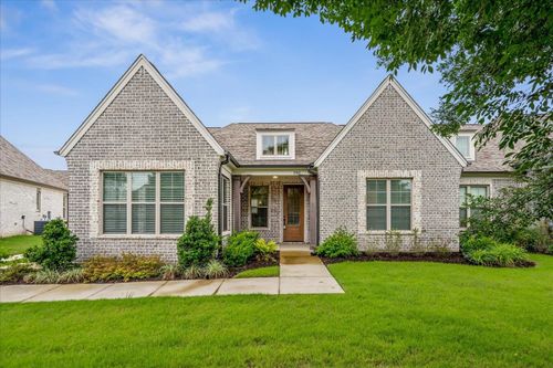 8742 Bedfordshire Dr, Bartlett, TN, 38133-2536 | Card Image
