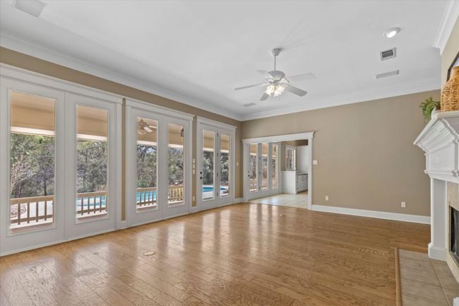 312 Quarterhorse Dr, House other with 4 bedrooms, 4 bathrooms and 12 parking in Liberty Hill TX | Image 8
