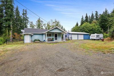 1604 Harvard Street, House other with 2 bedrooms, 1 bathrooms and 2 parking in Raymond WA | Image 2