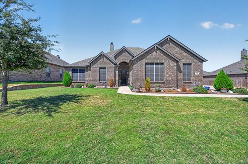 1940 Silver Falls Dr, Burleson, TX, 76028-1084 | Card Image