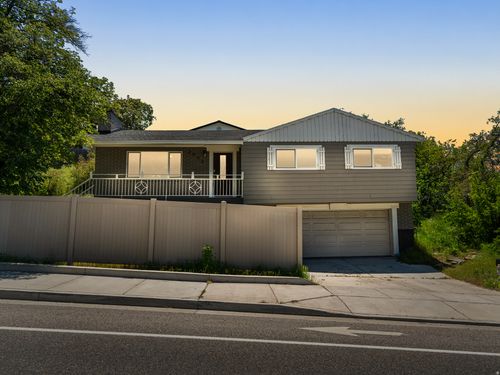 2990 E 3900 S, Holladay, UT, 84124-2073 | Card Image