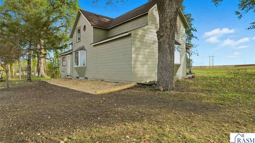 39067 336th St, Le Sueur, MN, 56058-3357 | Card Image