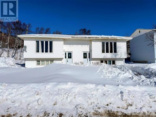 3 Thorburn Pl, Clarenville, NL, A5A1Z1 | Card Image