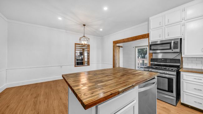 518 Private Road 902, House other with 3 bedrooms, 2 bathrooms and null parking in Mingus TX | Image 23