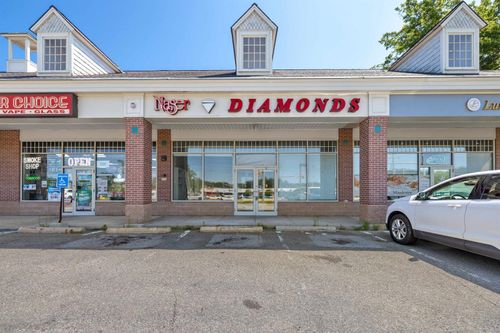 2-37 Plaistow Rd, Plaistow, NH, 03865-2836 | Card Image