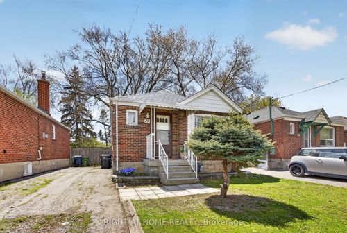 77 Elma St, Etobicoke, ON, M8V1X9 | Card Image