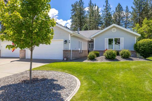 40 E Falcon Ave, Spokane, WA, 99218-3601 | Card Image