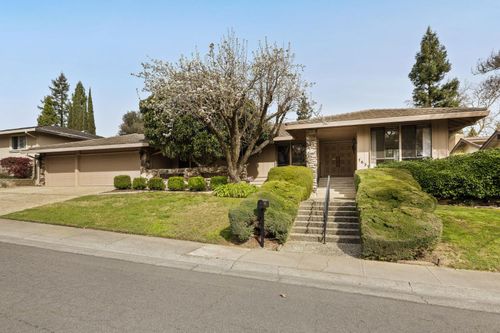 7637 Vasos Way, Fair Oaks, CA, 95628-6932 | Card Image