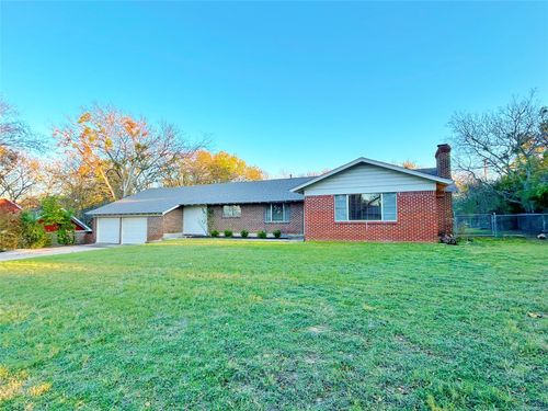 1431 Eastview Dr, Weatherford, TX, 76086-2935 | Card Image