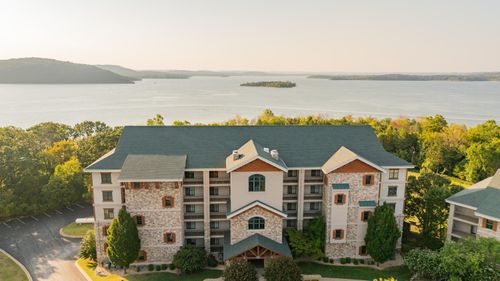 apt-5204-250 Lakewood Dr, Hollister, MO, 65672-5817 | Card Image