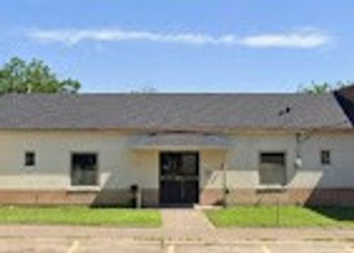 825 Vermont Ave, Dallas, TX, 75216-1529 | Card Image