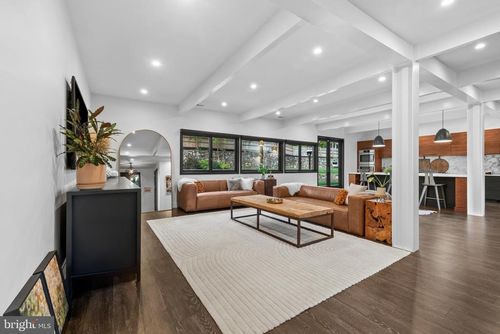 3410 Woodvalley Dr, Baltimore, MD, 21208-1862 | Card Image