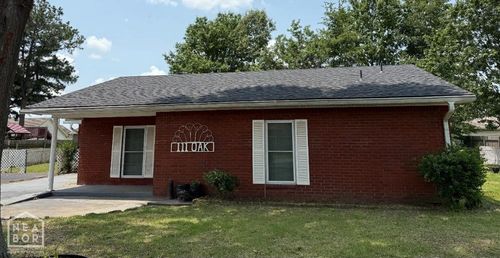 111 Oak St, Lake City, AR, 72437-9716 | Card Image