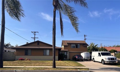8883 La Paloma Ave, Fountain Valley, CA, 92708-3309 | Card Image