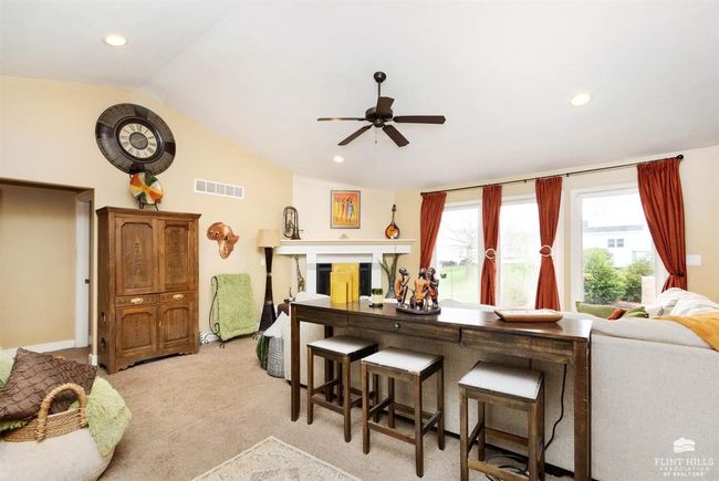 6125 Brookes Way, House other with 4 bedrooms, 3 bathrooms and null parking in Manhattan KS | Image 9