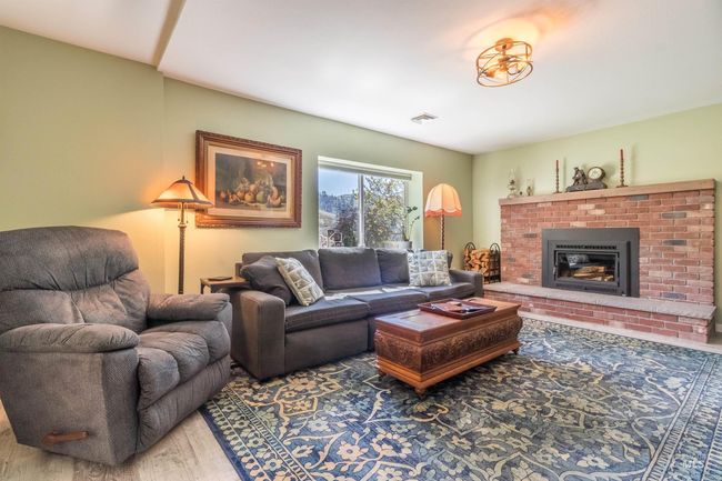 305 3 Rd St, House other with 2 bedrooms, 2 bathrooms and null parking in Juliaetta ID | Image 15