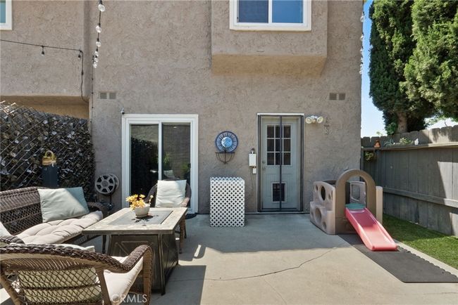 22524 Paseo Terraza, Townhouse with 2 bedrooms, 2 bathrooms and 2 parking in Santa Clarita CA | Image 20
