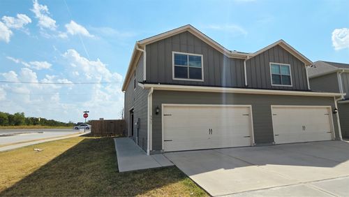 331 Stone Ct, Princeton, TX, 75407-5757 | Card Image