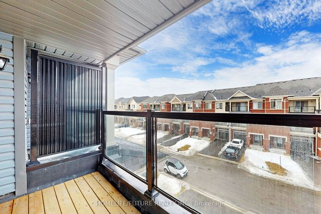 1106 Lockie Dr, House attached with 3 bedrooms, 3 bathrooms and 2 parking in Oshawa ON | Image 38