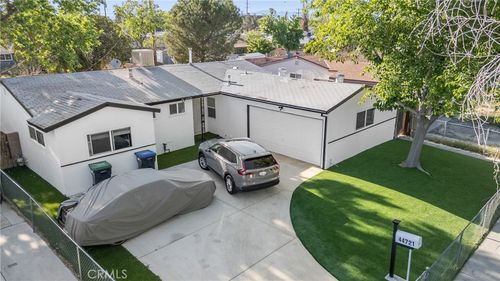 44721 Andale Ave, Lancaster, CA, 93535-3129 | Card Image