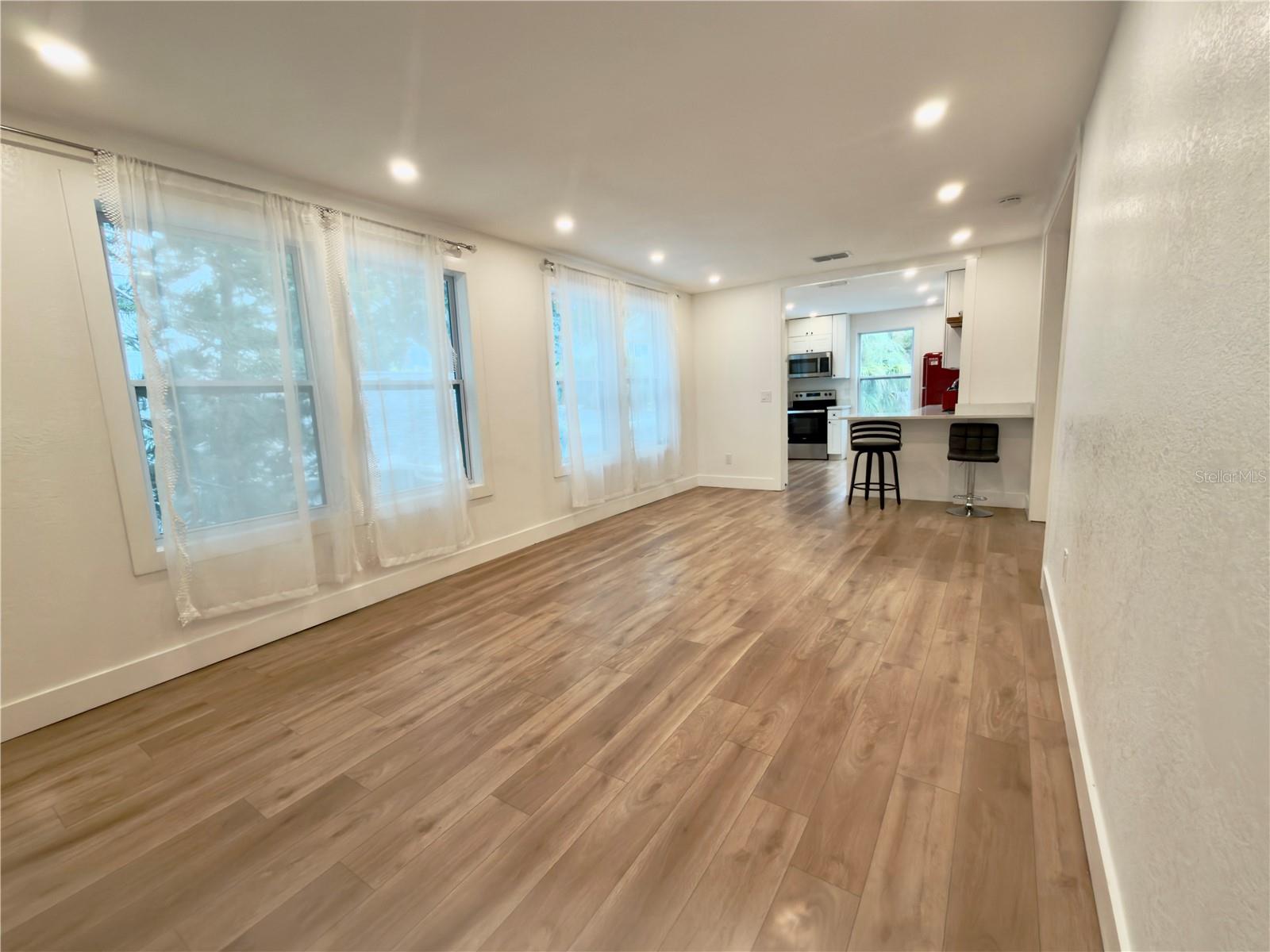 Residential Lease in ST PETERSBURG 5