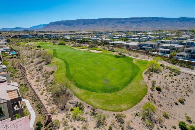UNIT-1069 - 11280 Granite Ridge Dr, Condo with 4 bedrooms, 5 bathrooms and null parking in Las Vegas NV | Image 91