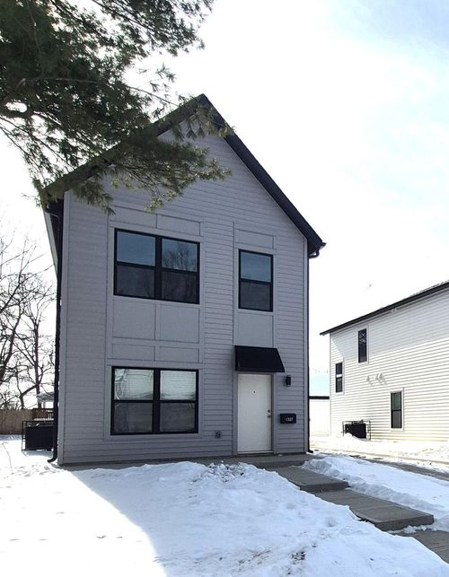 1327 E Fulton Street, Columbus, OH, 43205 | Card Image