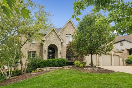 15624 Julies Way, Orland Park, IL, 60462-2779 | Card Image