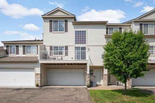6801 Pine Crest Trl S, Cottage Grove, MN, 55016-4572 | Card Image