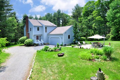 127 Weldon Ct, Goshen, CT, 06756-1617 | Card Image