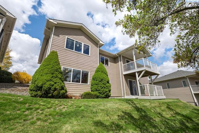 1545 Capri Ct, Condo with 4 bedrooms, 3 bathrooms and null parking in Pullman WA | Image 4