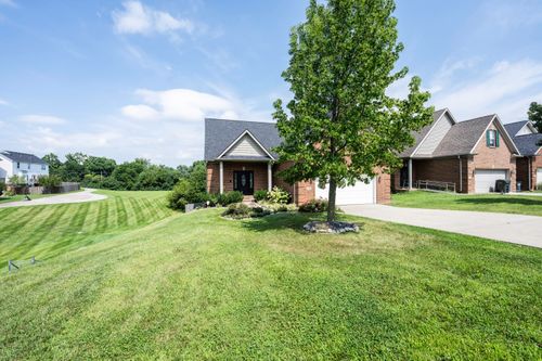 389 Hays Blvd, Lexington, KY, 40509-4495 | Card Image