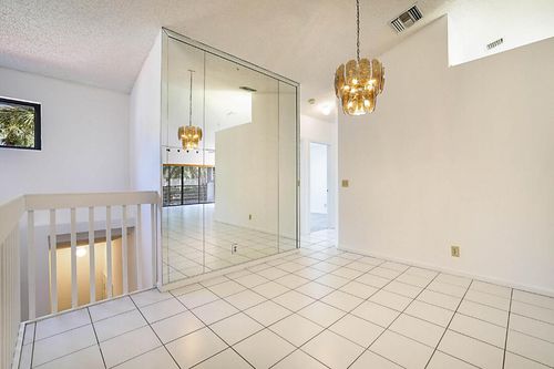 apt-203-9 Via De Casas Sur, Boynton Beach, FL, 33426-8871 | Card Image